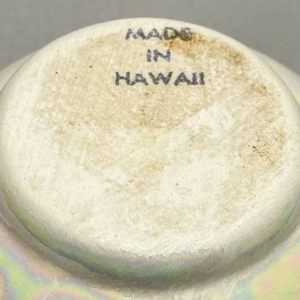 Hawaii Flower Vase Pearl Iridescent Ceramic Purple Hawaiin Iris Orchid‎ 7.5